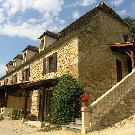 Les Des Cauffours * Castels