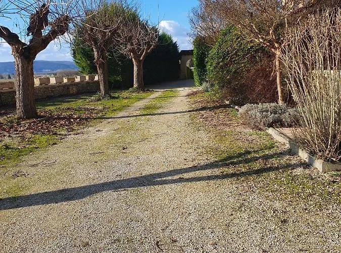 Les Des Cauffours Castels